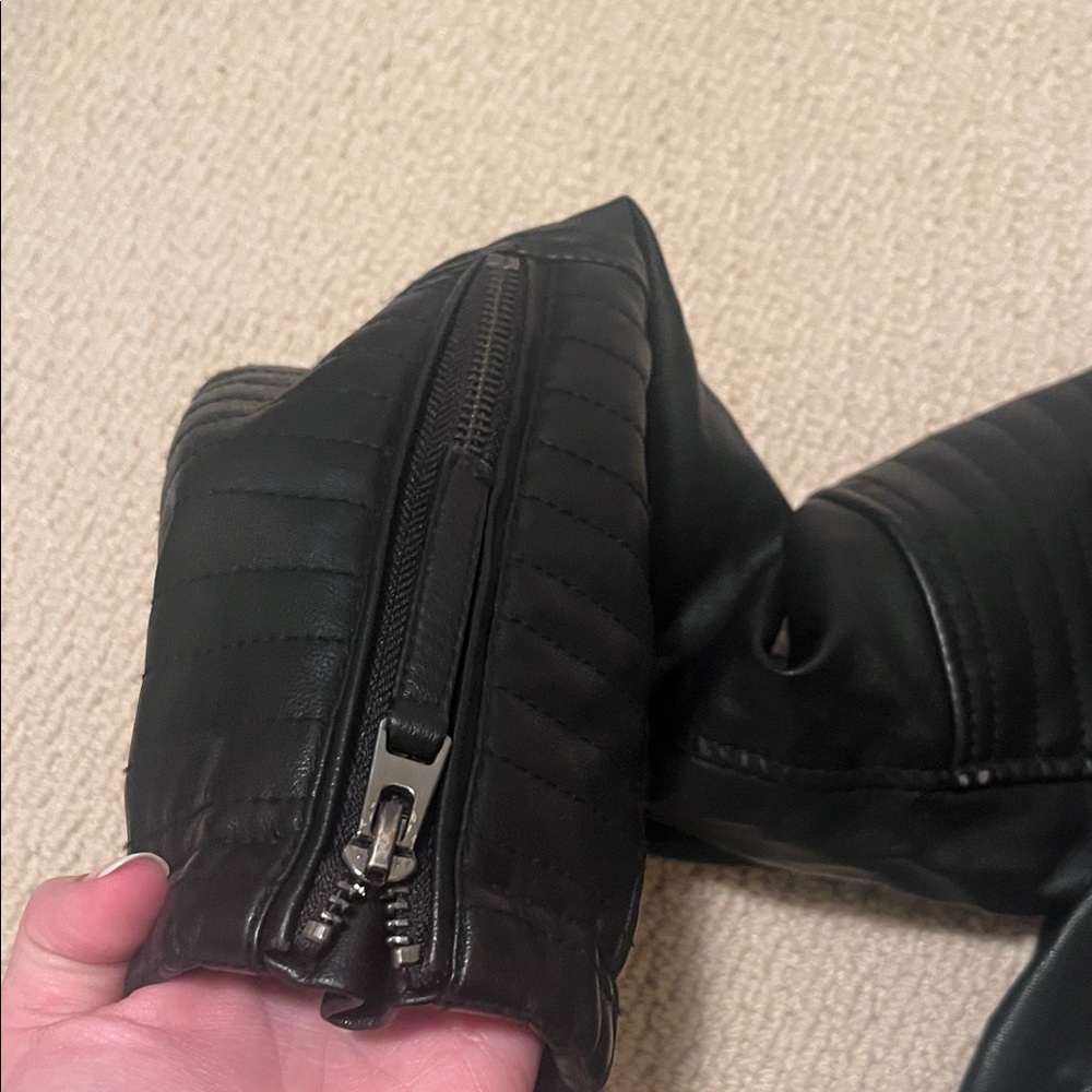 Topshop | Classic Leather Jacket - Picture 3 of 7